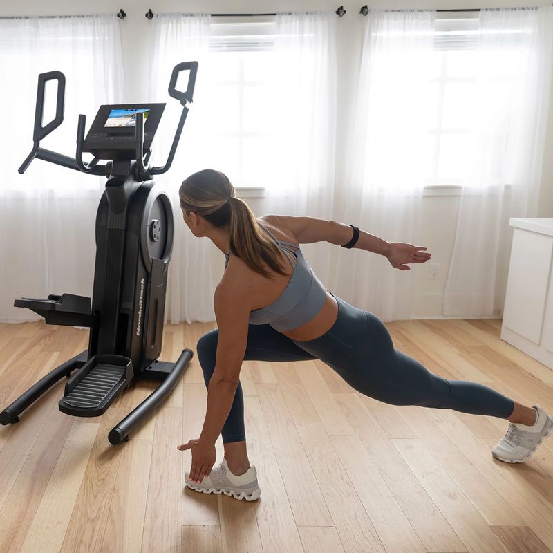 Stepper skośny NordicTrack Climber XL black 7