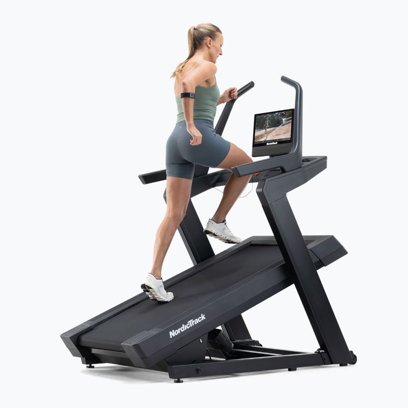 Bieżnia elektryczna NordicTrack X16 black 6