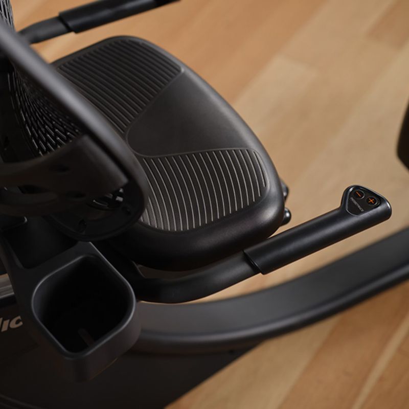 Rower stacjonarny poziomy NordicTrack G10 black 10