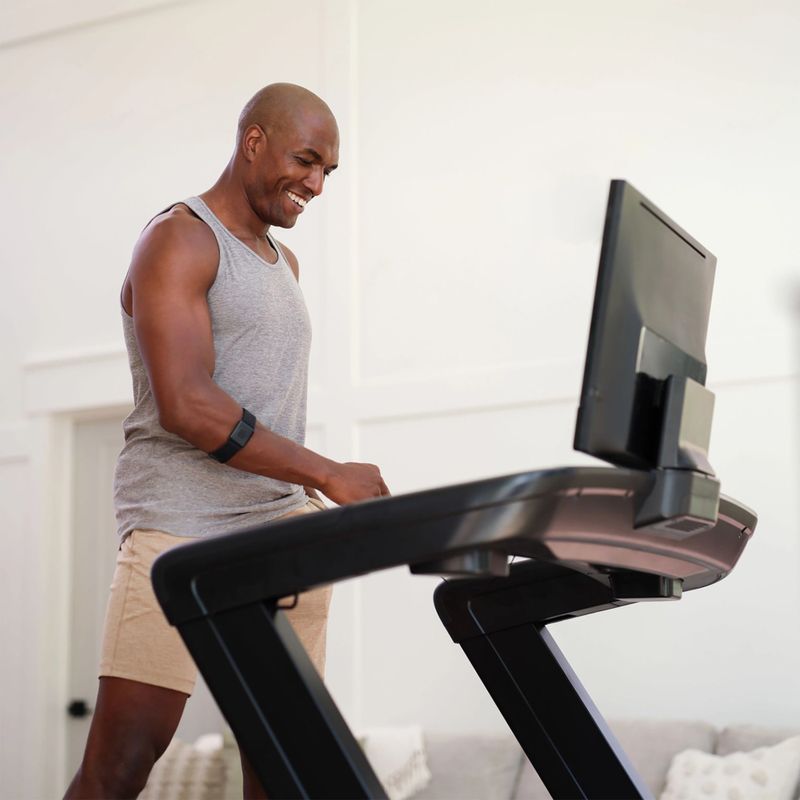 Bieżnia elektryczna NordicTrack Commercial 2450 2025 black 9