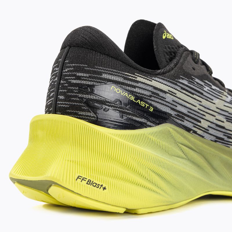 Buty do biegania męskie ASICS Novablast 3 black/dried leaf green 9
