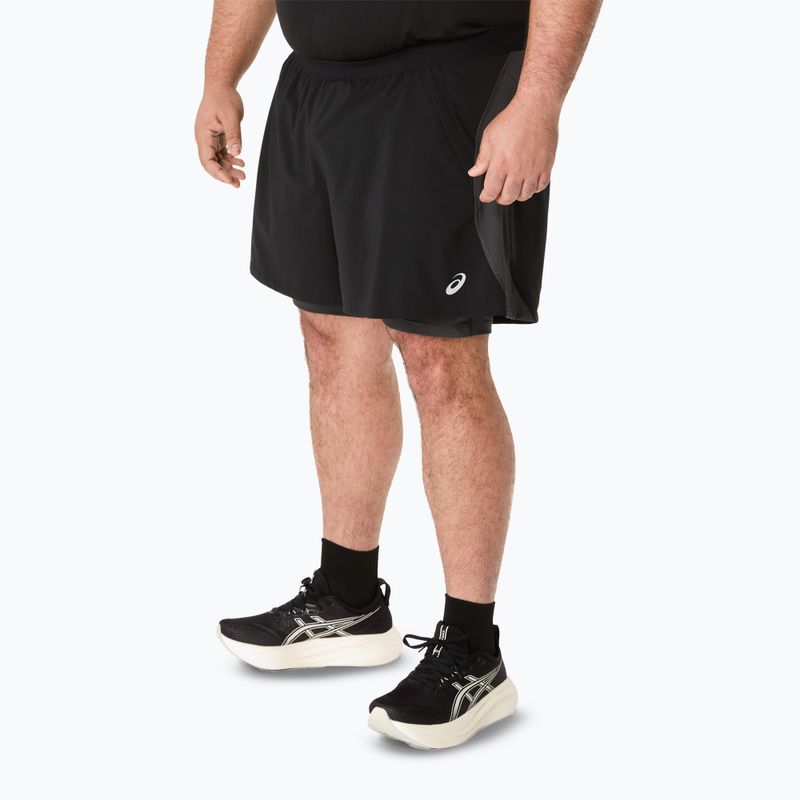 Spodenki do biegania męskie ASICS Road 2N1 5IN performance black/graphite grey 4
