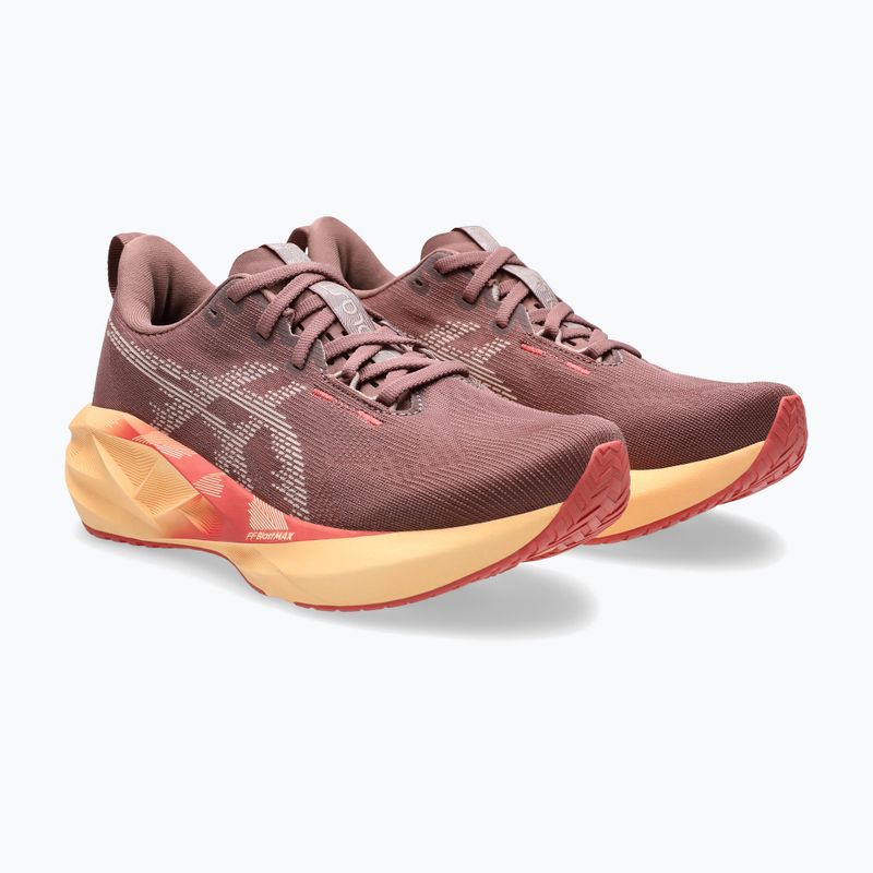 Buty do biegania damskie ASICS Novablast 5 rubble red/fawn 3
