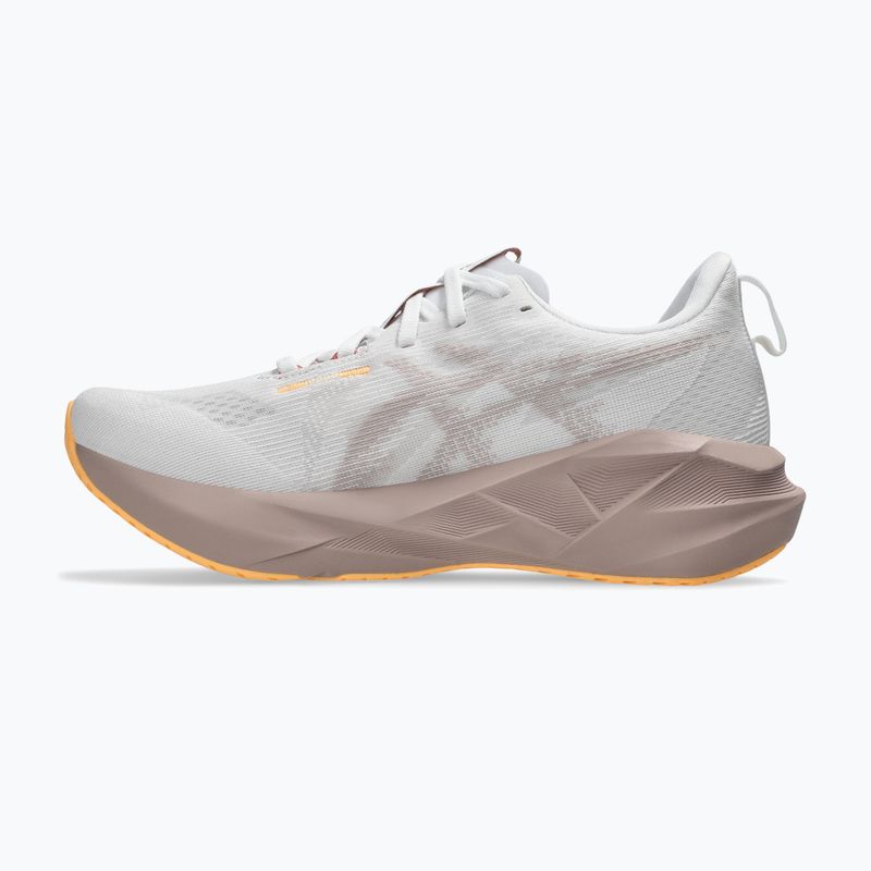 Buty do biegania damskie ASICS Novablast 5 white/fawn 2