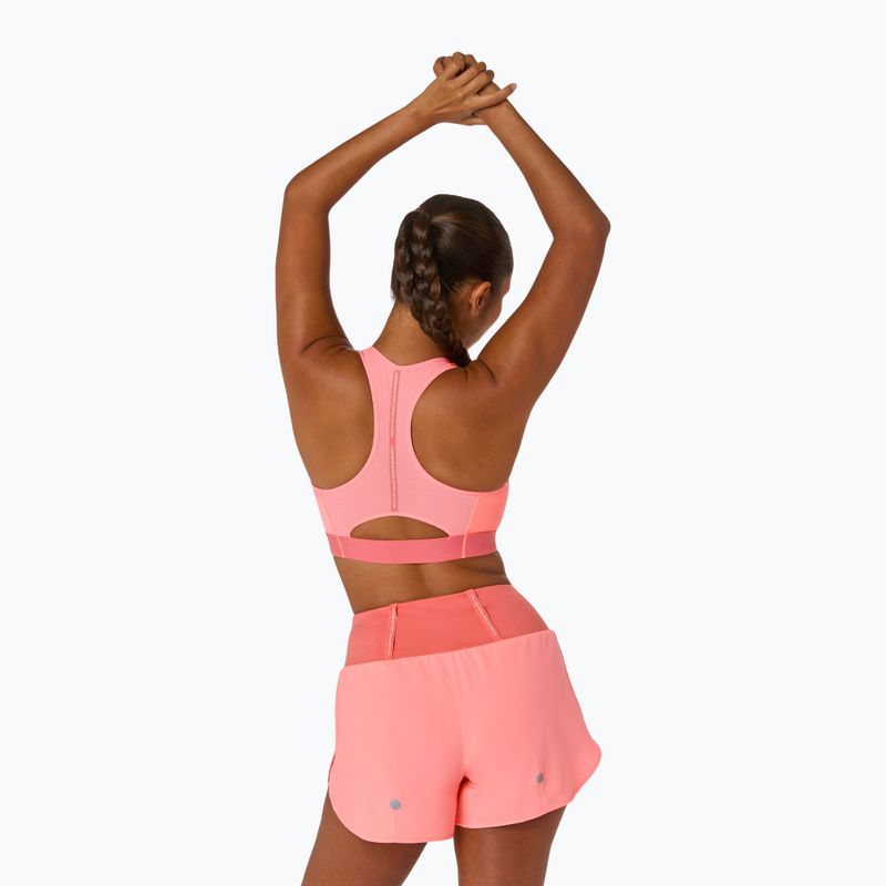 Biustonosz treningowy ASICS Road Compression sun coral 3