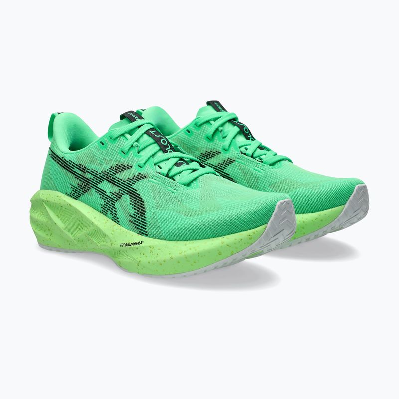 Buty do biegania damskie ASICS Novablast 5 vital green/black 10