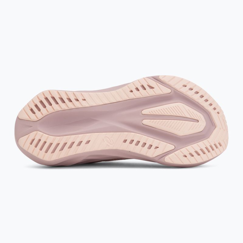 Buty do biegania damskie ASICS Novablast 5 pearl pink/morganite 4