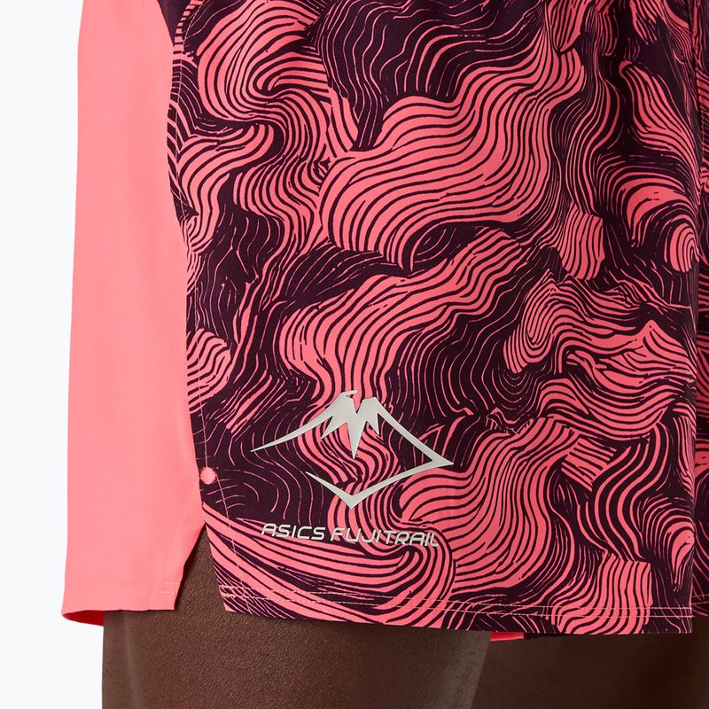 Spodenki do biegania męskie Asics Fujitrail All Over Print 5In Short Blazing Coral/Dark Aubergine 6