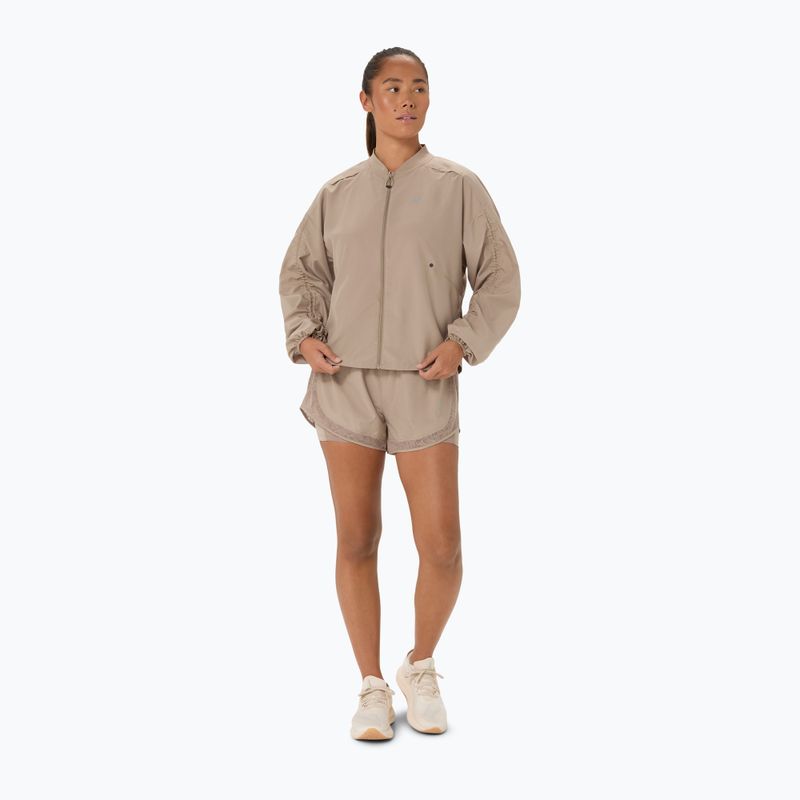 Kurtka do biegania damska ASICS Nagino Run Adjustable Jacket greige 2
