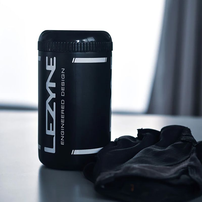 Pojemnik na narzędzia Lezyne Flow Caddy black 2