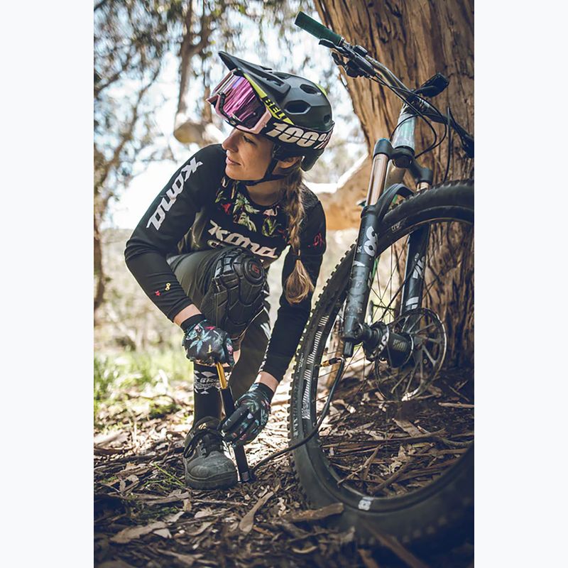 Pompka rowerowa Lezyne Micro Floor Drive HVG 90psi gloss black 3