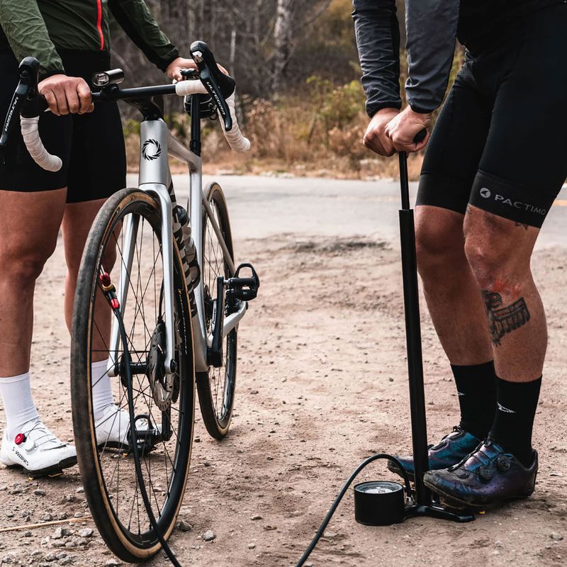 Pompka rowerowa Lezyne Classic Floor Drive 3.5 220psi metallic black 7