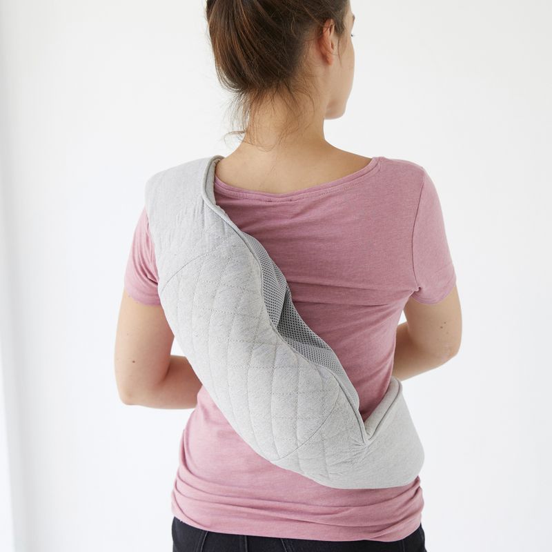 Masażer SYNCA Quzy light gray 11