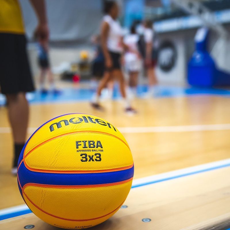 Piłka do koszykówki dziecięca Molten B33T5000 FIBA 3x3 yellow/blue rozmiar 3 3