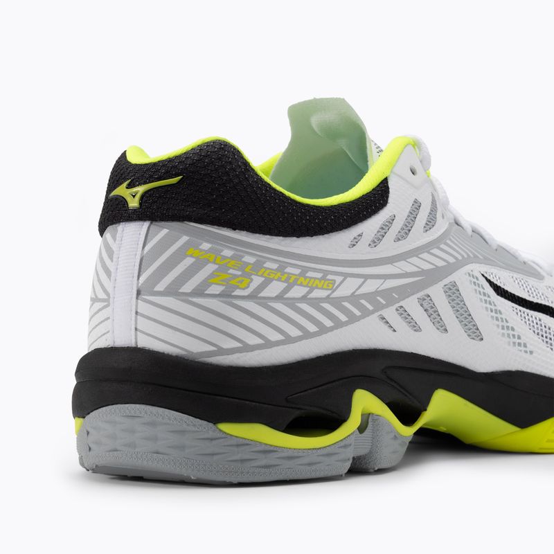 Buty do siatkówki męskie Mizuno Wave Lightning Z4 żółte V1GA180044 8