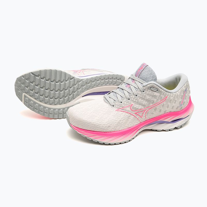 Buty do biegania damskie Mizuno Wave Inspire 19 snow white/ hi vis pink/ purple punch 15