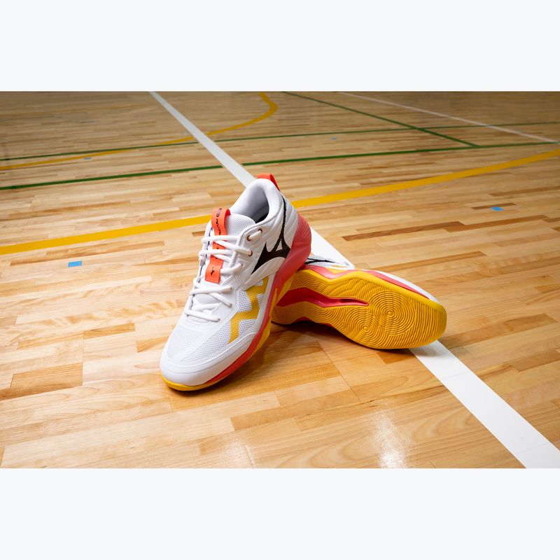 Buty do siatkówki Mizuno Wave Momentum Pro white/fiery coral 2/citrus 6