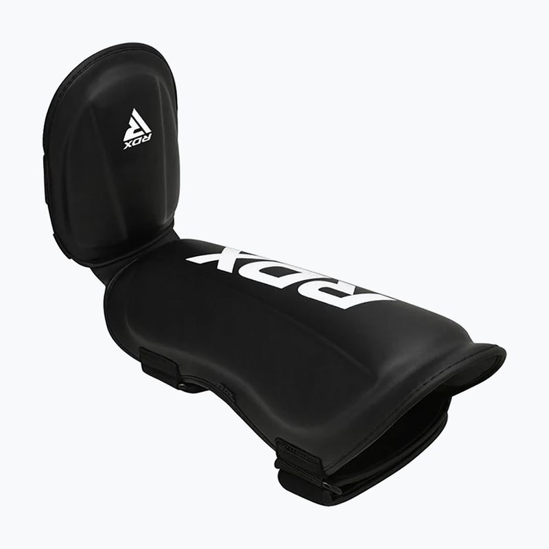 Ochraniacze piszczeli i stóp RDX T1 Shin Instep Guards black 6