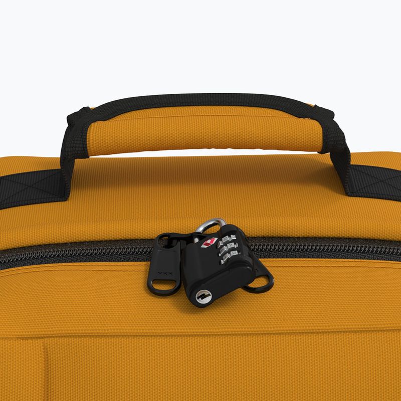 Plecak turystyczny CabinZero Classic 44 l orange chill 8