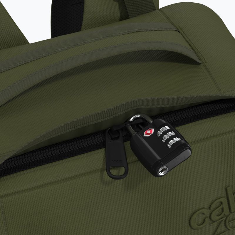 Plecak turystyczny CabinZero Military 28 l green 8