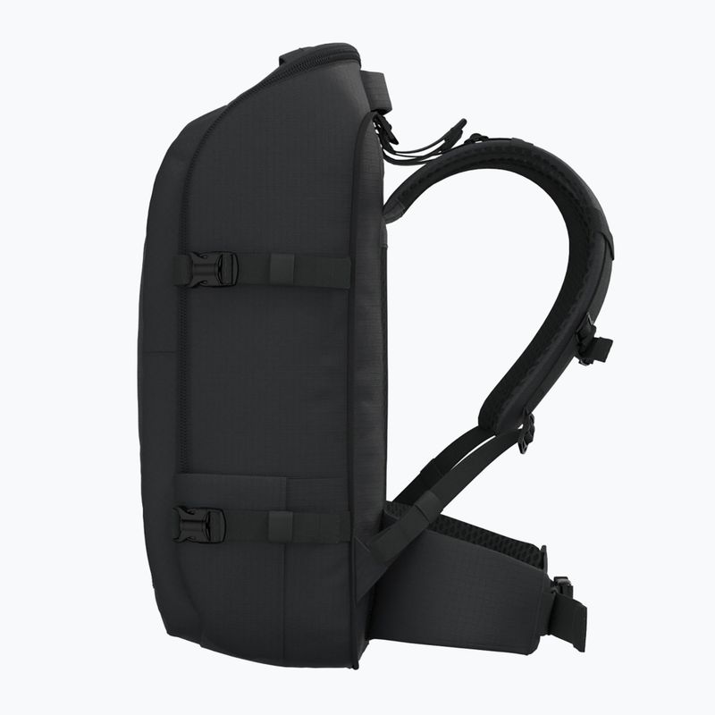 Plecak turystyczny CabinZero Adventure 42 l absolute black 6