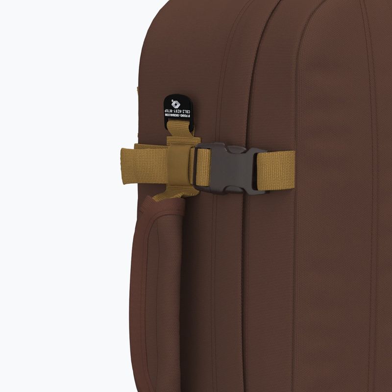Plecak turystyczny CabinZero Classic 44 l belgian chocolate 10