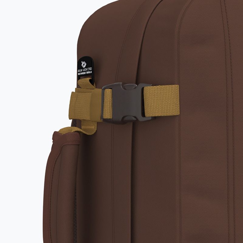 Plecak turystyczny CabinZero Classic 28 l belgian chocolate 10