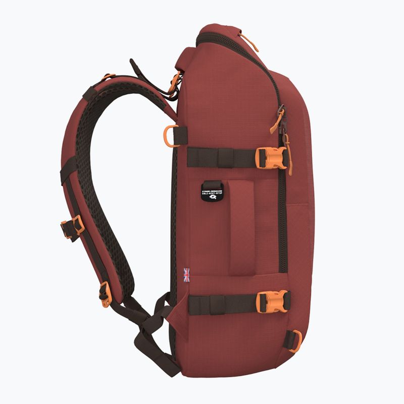 Plecak turystyczny CabinZero Adventure 32 l sangria red 5
