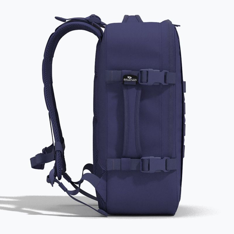 Plecak turystyczny CabinZero Military 28 l galaxy blue 4