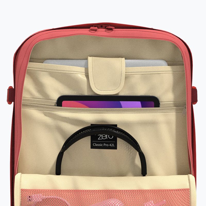Plecak podróżny CabinZero Classic Pro 42 l peach valley 13