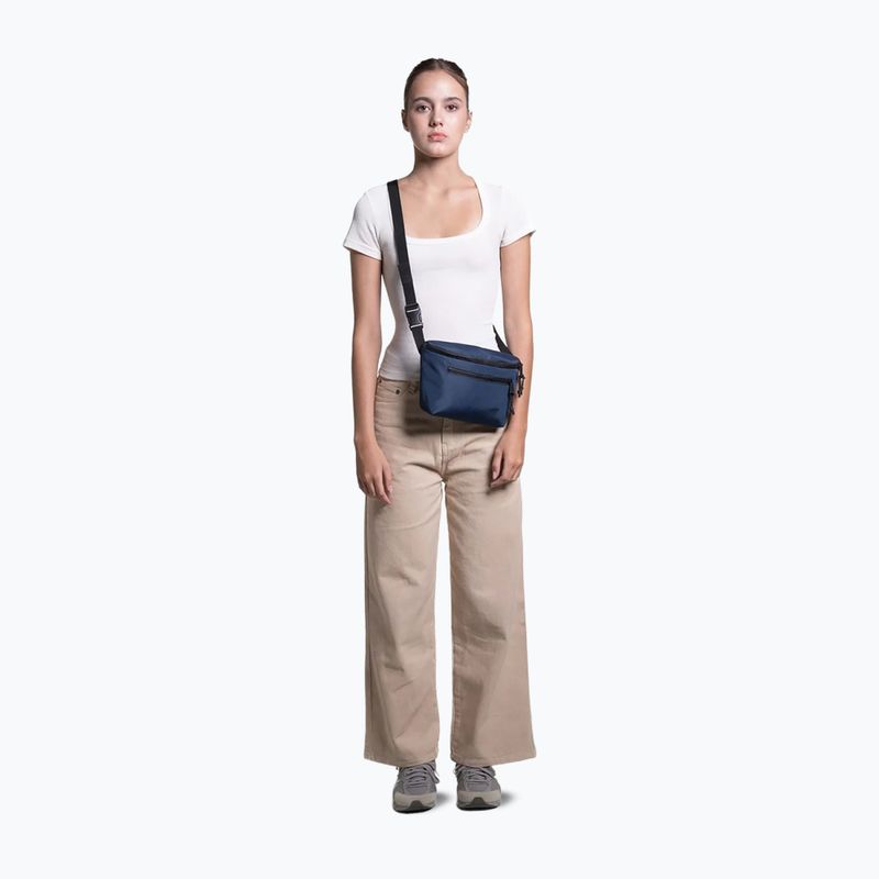 Saszetka nerka CabinZero Stinger 3 l navy 8