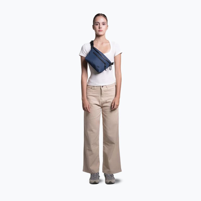 Saszetka nerka CabinZero Stinger 3 l navy 9
