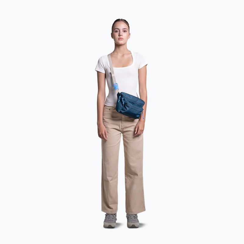Saszetka nerka CabinZero Flicker 4 l blue grotto 9