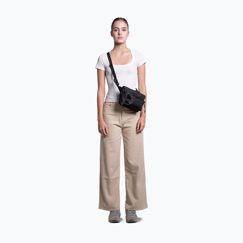 Saszetka nerka CabinZero Flicker 4 l absolute black 5