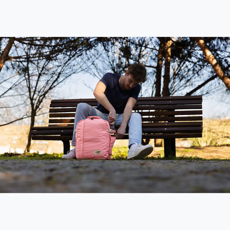 Plecak turystyczny CabinZero Classic Tech 28 l pinku 15