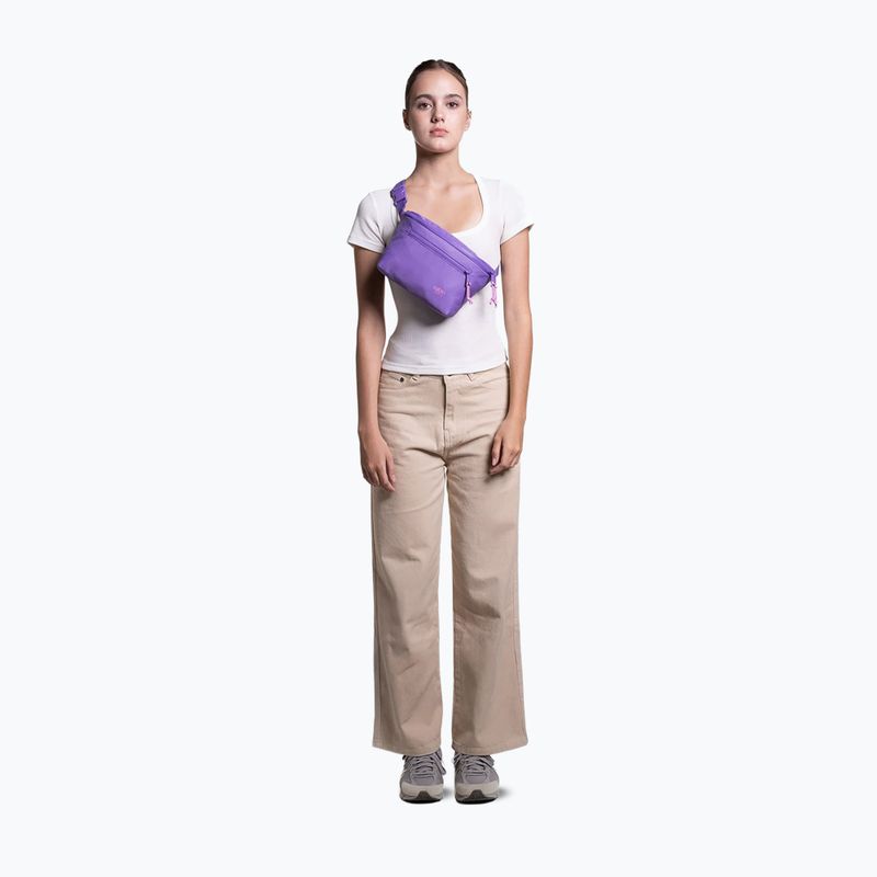 Saszetka nerka CabinZero Stinger 3 l lavender dream 10