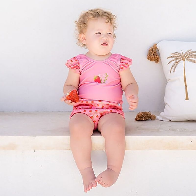 Strój kąpielowy jednoczęściowy dziecięcy z pieluszką Splash About Happy Nappy strawberry field 4
