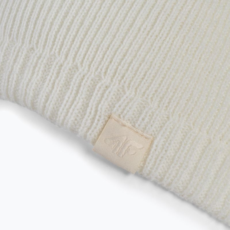 Czapka zimowa damska 4F CAD001 off white 4