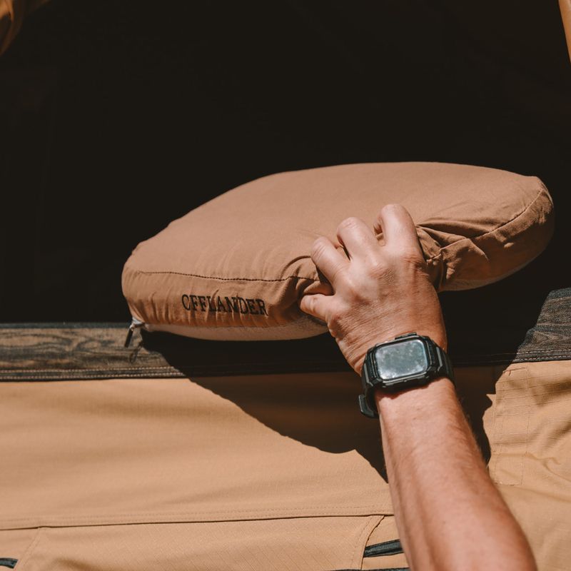Poduszka turystyczna OFFLANDER Pillow sand 4