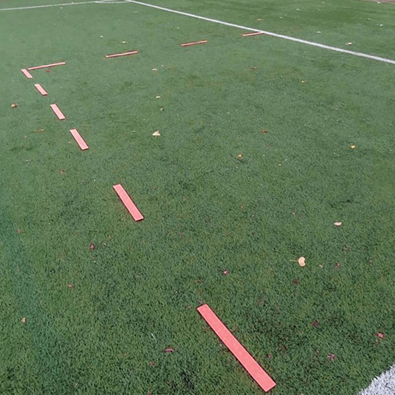 Znaczniki pola Yakimasport Flat Rubber Marker Strips red 2