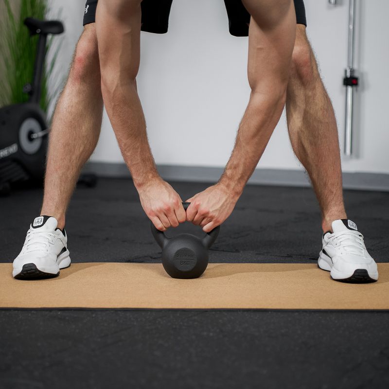 Kettlebelll Żeliwny TREXO 8 kg czarny 4