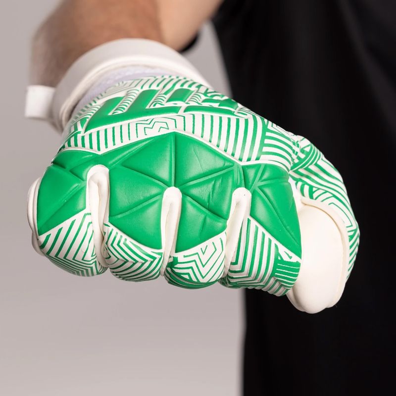 Rękawice bramkarskie Football Masters Varis X NC white/green 6