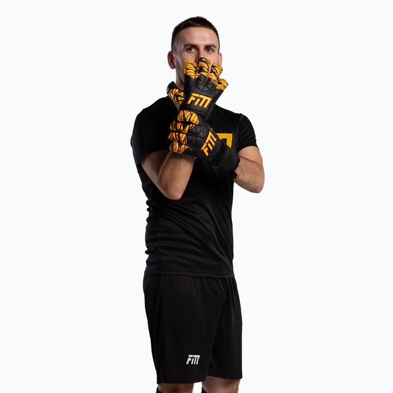 Rękawice bramkarskie Football Masters Invictus X Training black/orange 3