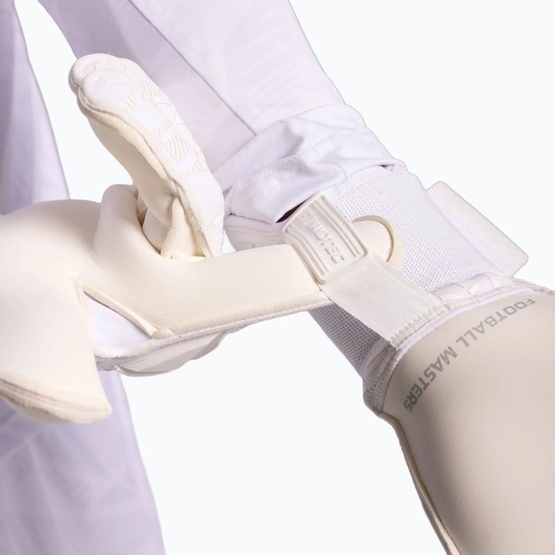Rękawice bramkarskie Football Masters Invictus X PRO all white 6