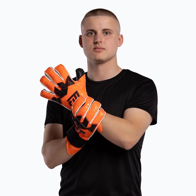 Rękawice bramkarskie Football Masters Invictus X PRO orange fluo 5