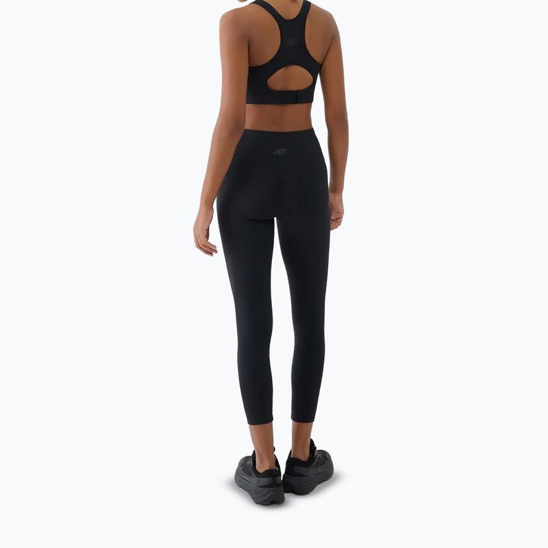 Biustonosz treningowy 4F Multiactive F223 deep black 4