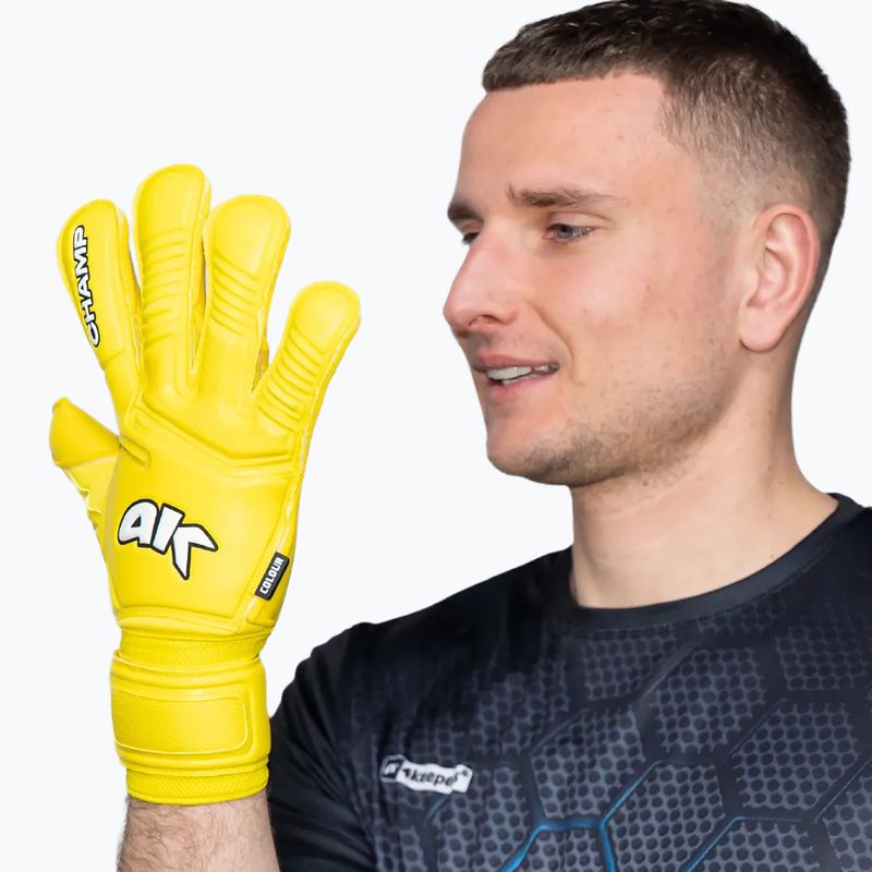 Rękawice bramkarskie dziecięce 4keepers Champ Colour Yellow VII RF2G Jr yellow 8