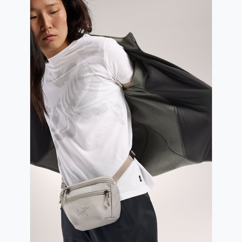 Saszetka Arc'teryx Mantis 1 1,5 l rune 3