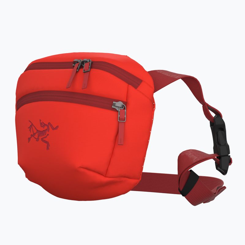 Saszetka Arc'teryx Mantis 1 1,5 l dynasty/carmine 2
