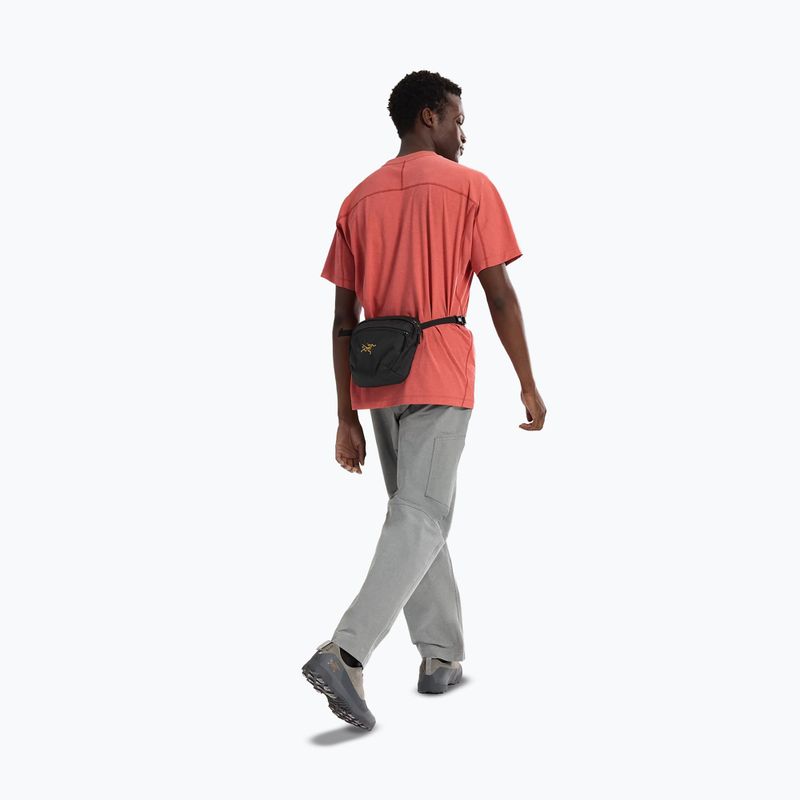 Saszetka Arcteryx Mantis 2 2,5 l 24k black 7